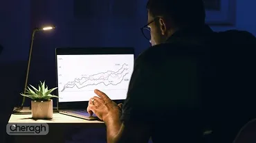 انزوای تریدر: چرا بعضی تریدرها در تنهایی عملکرد بهتری دارند؟